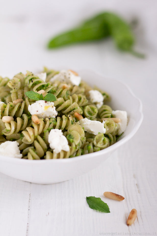 Pasta fredda pesto e feta