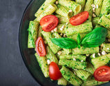 Pasta all’insalata con pesto e pomodorini