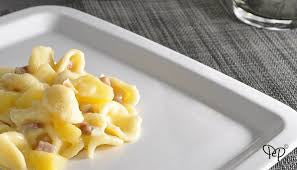 Orecchiette fresche con patate e provola
