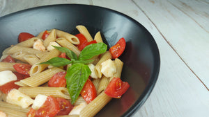 Pomodoro fresco fior di latte  e rucola