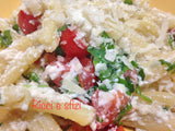 pomodoro fresco con scaglie e rucola