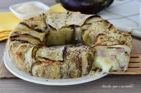 Timballo di melanzane prosciutto cotto e mozzarella