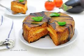 Timballo di riso con melanzane e provola