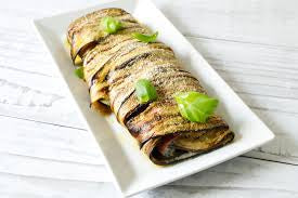Rotolo di melanzane con prosciutto cotto e mozzarella
