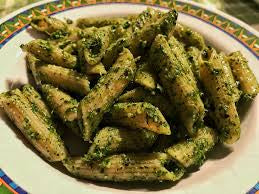 Pasta integrale con pesto