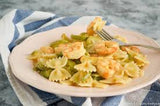 Farfalle con panna zucchine e gamberetti