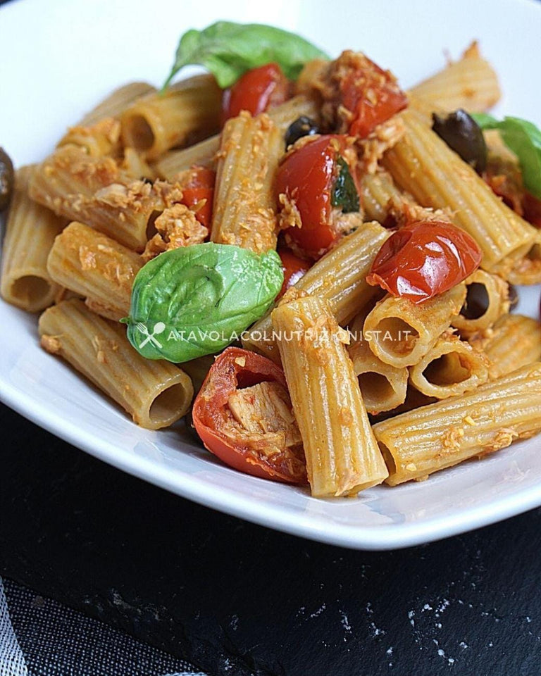 Pasta integrale pomodoro fresco e tonno