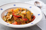 Ciambotta con patate, peperoni, zucchine e salsiccia sbriciolata