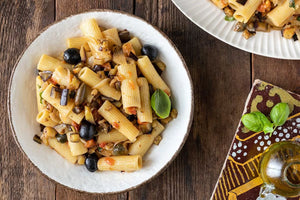Pasta all’insalata con caponata di verdure