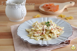 Farfalle panna e salmone