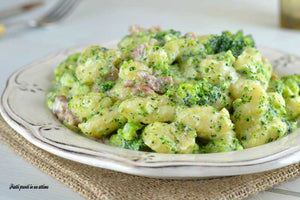 Gnocchi crema di friarielli e speck