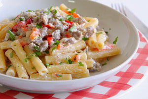 Pasta panna peperoni e salsiccia